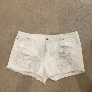 White distressed shorts